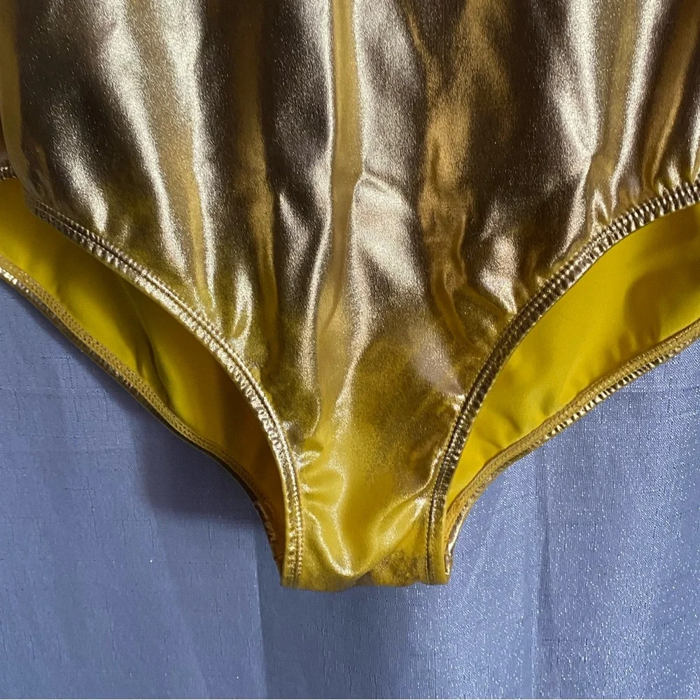 Elegant Gold Zipper Bodysuit Long Sleeve Metallic Leotard - Picture 5 of 6